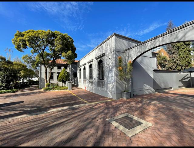189M² OFFICE TO LET IN SANDTON CENTRAL